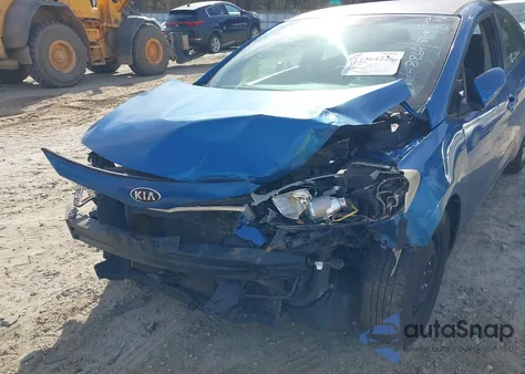 2015 Kia Forte Lx z USA, uszkodzony, nr VIN KNAFX4A67F5258864